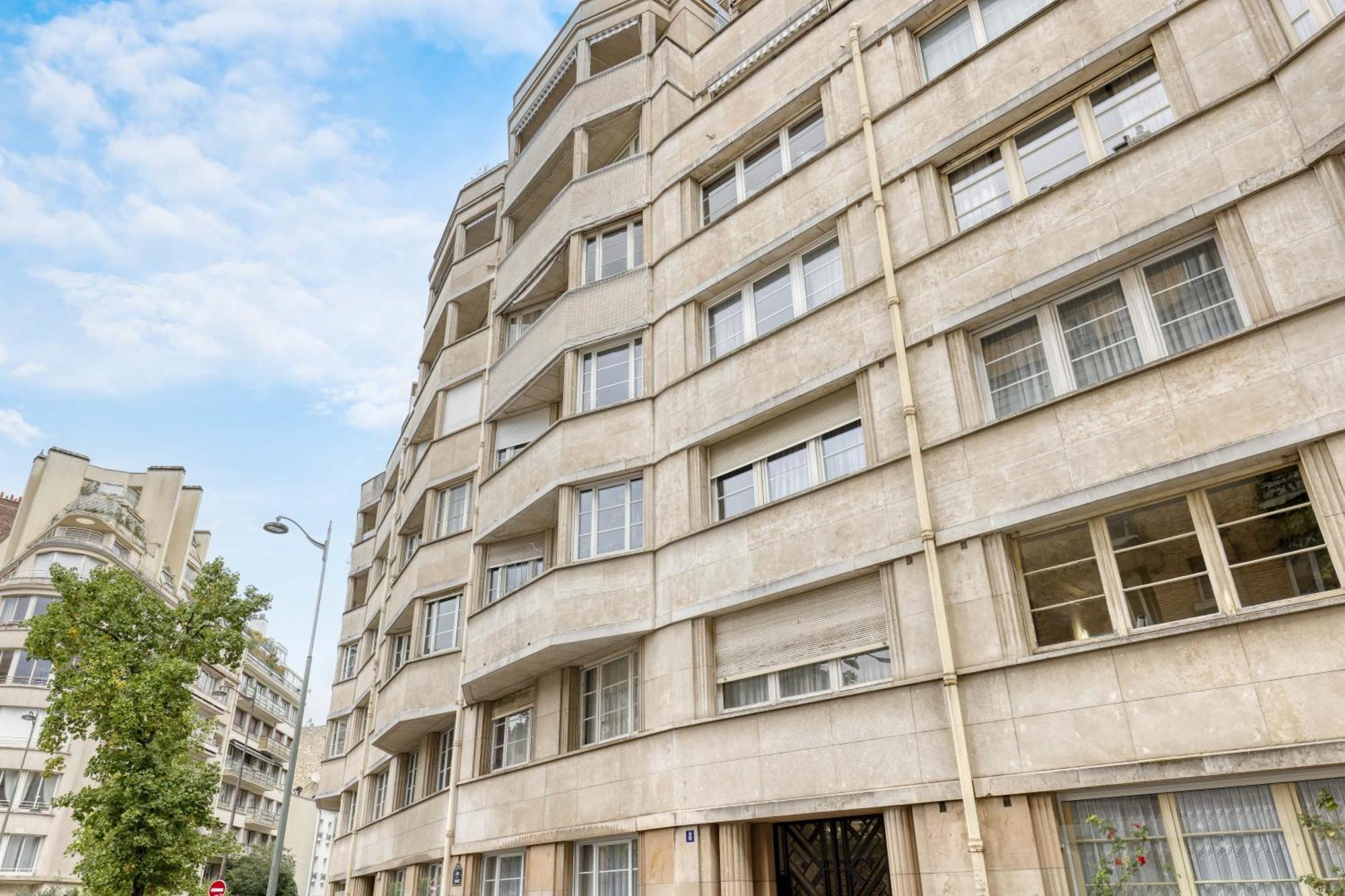 Elegant 3 Brd Flat - Heart Of 16th Apartment